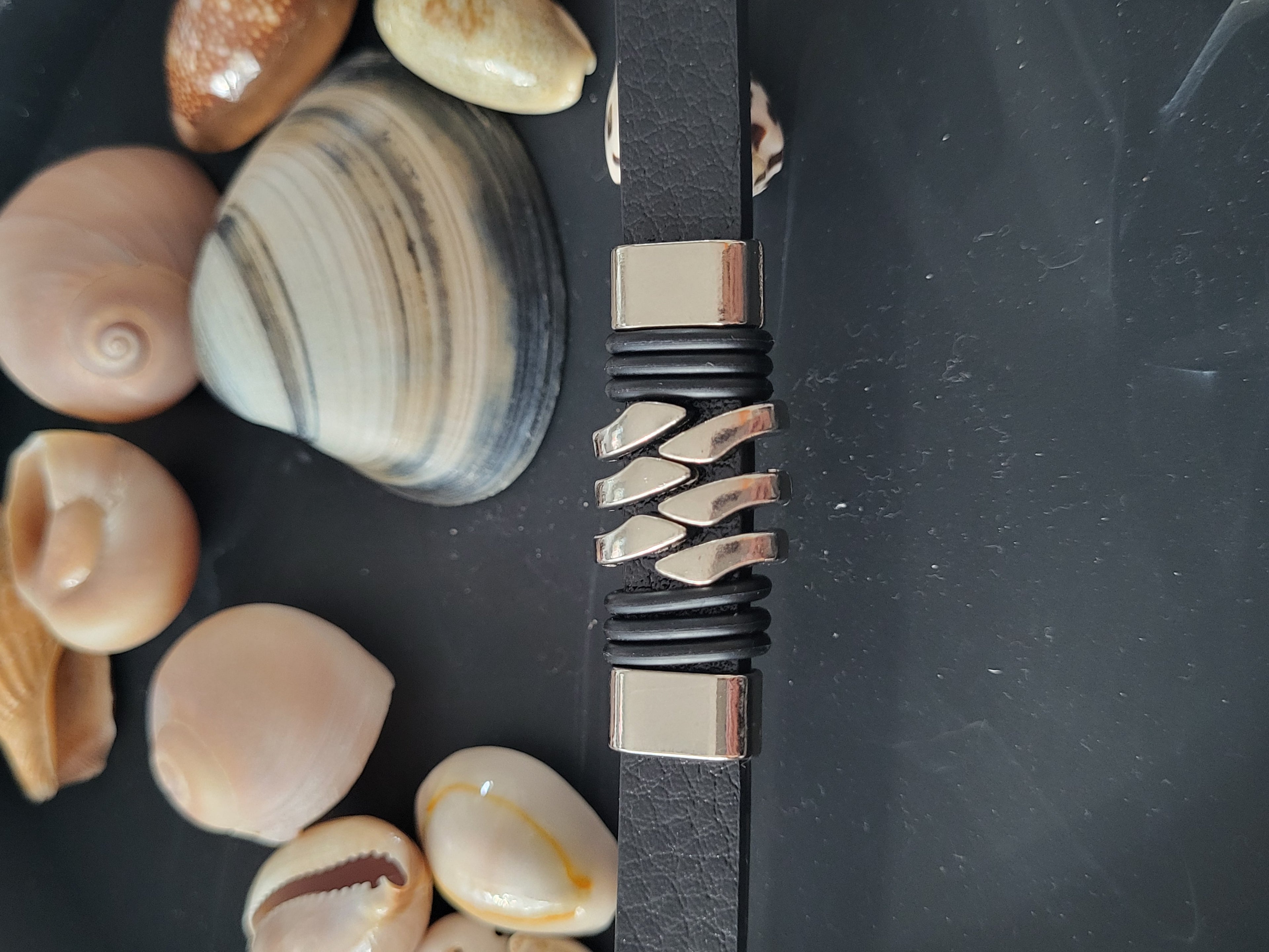 Bracelet Homme acier inoxydable noir et argenté 21 cm