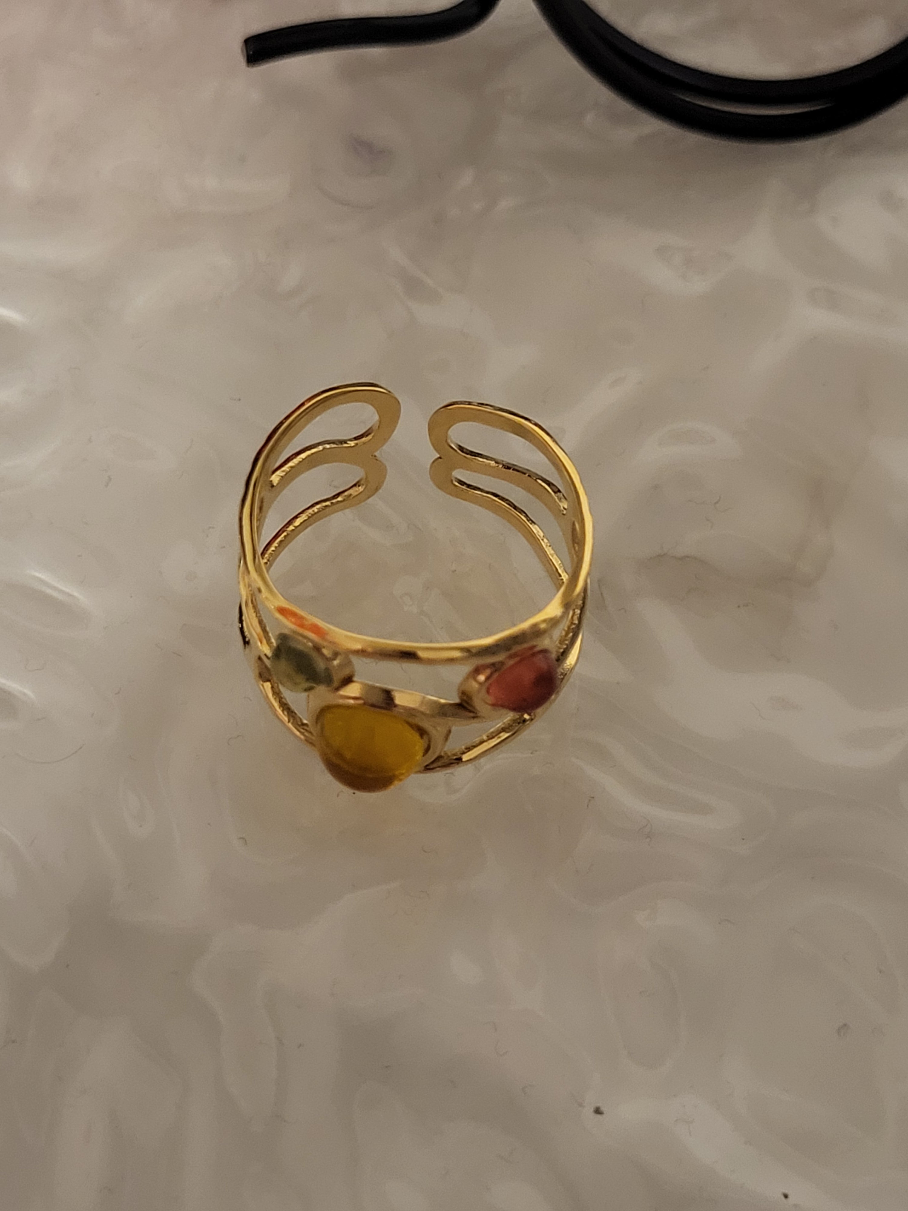 Bague ouverte acier inoxydable dorée géométrique avec pierres multicolores