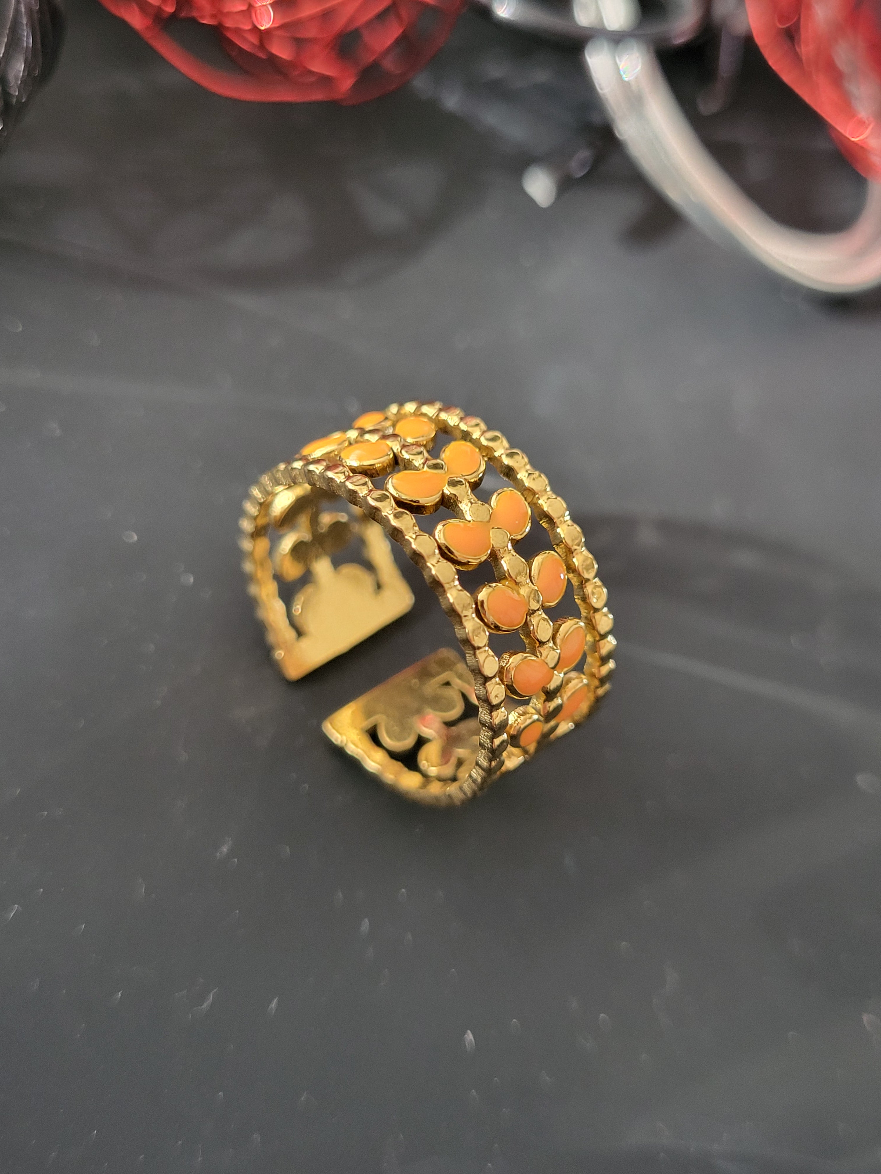 Bague ouverte acier inoxydable feuilles dorées et oranges