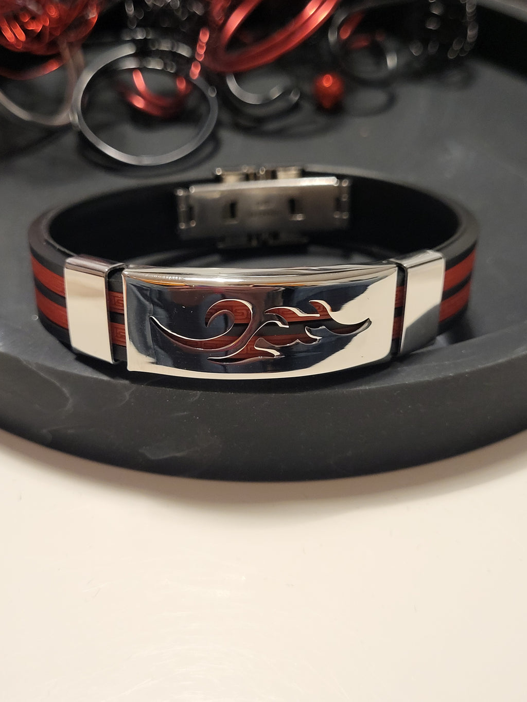 Bracelet Homme rouge et noir Flamme polyuréthane