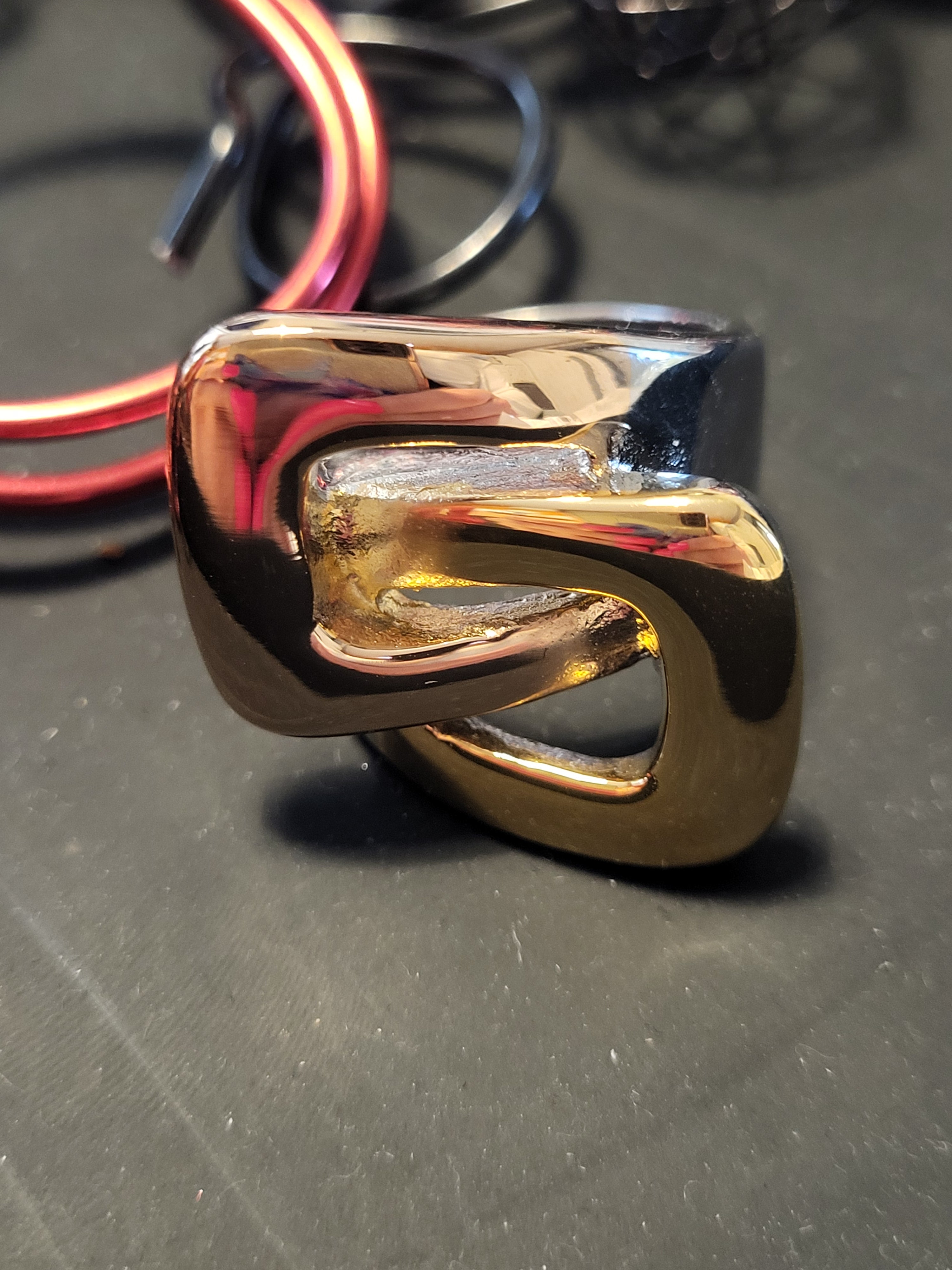 Bague acier inoxydable dorée et argentée boucle infinie taille 8