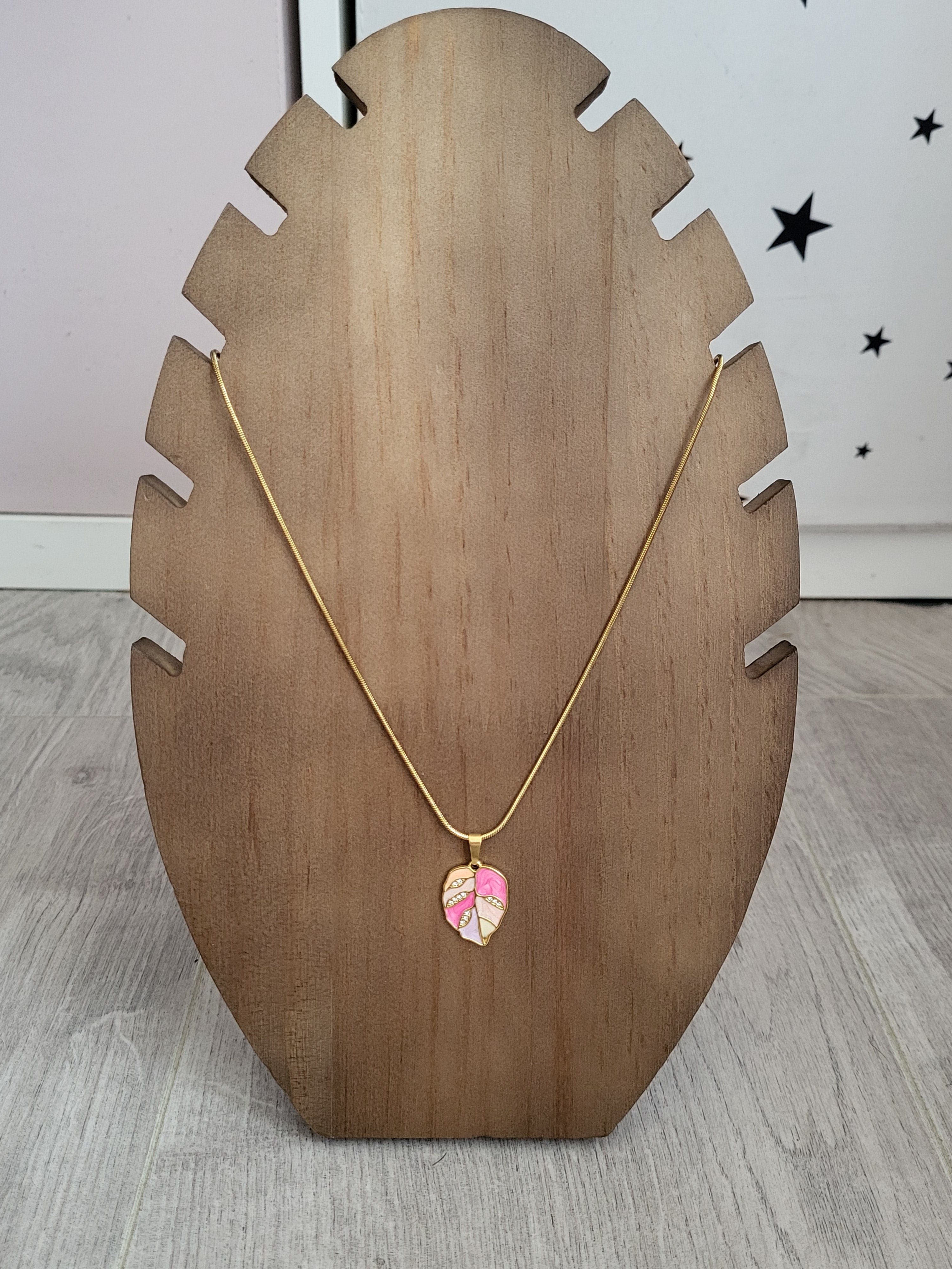 Collier pendentif acier inoxydable feuille rose