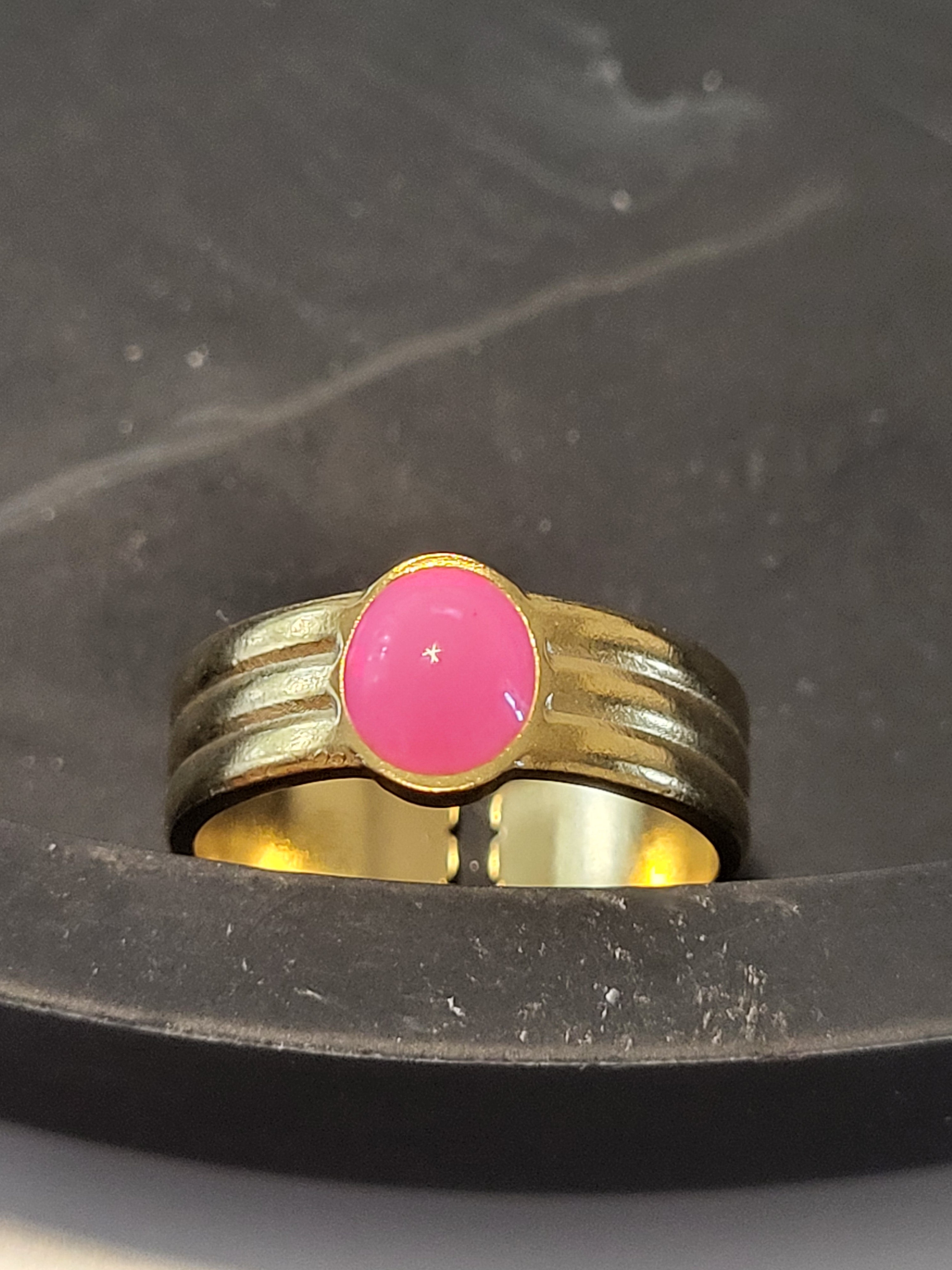 Bague ajustable acier inoxydable doré avec pierre rose ronde