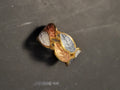 Bague acier inoxydable doré en forme de feuille grise