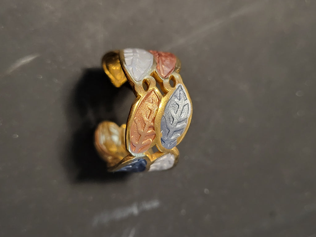 Bague acier inoxydable doré en forme de feuille grise