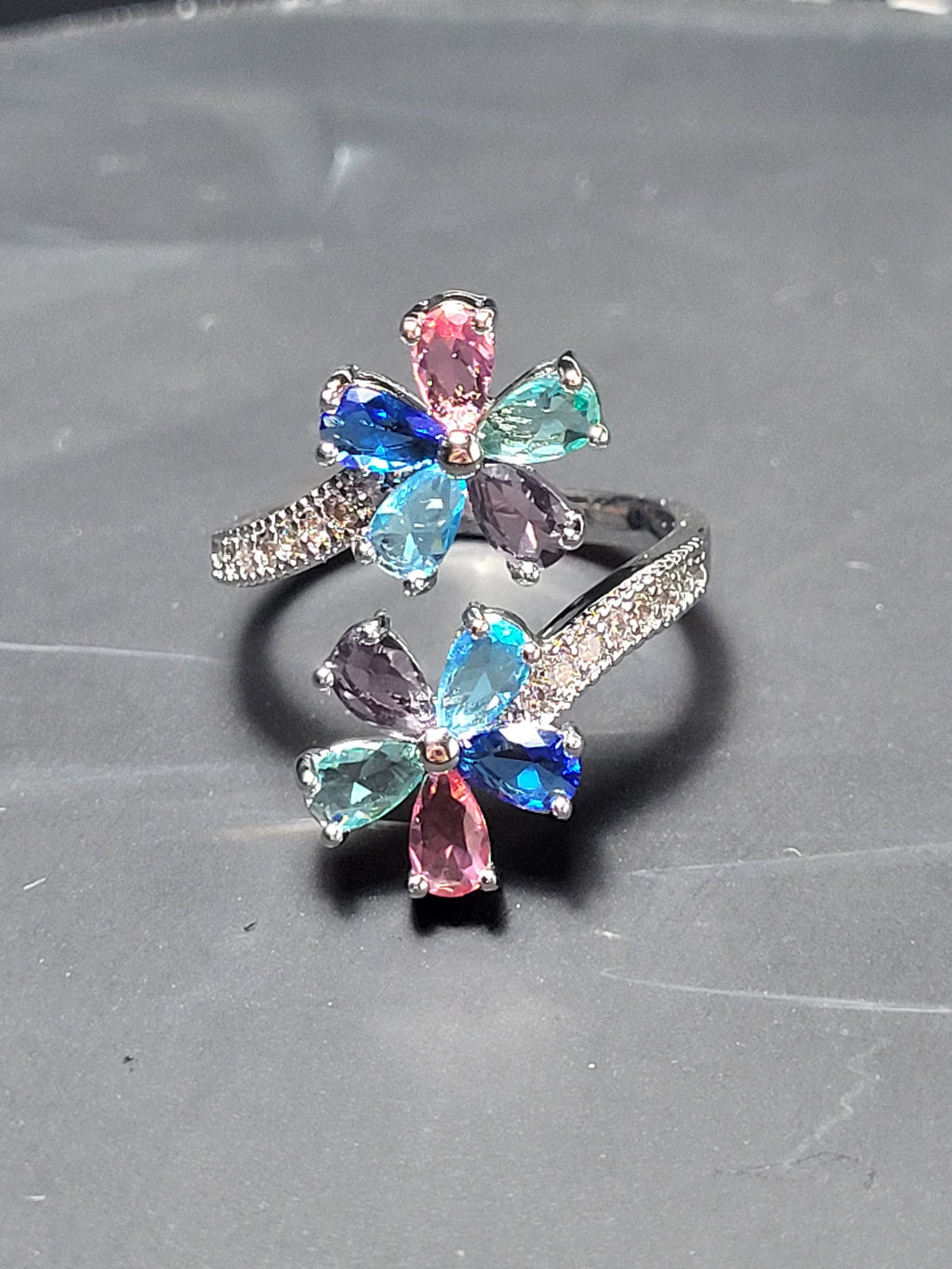Bague ouverte acier inoxydable argenté avec fleurs multicolores