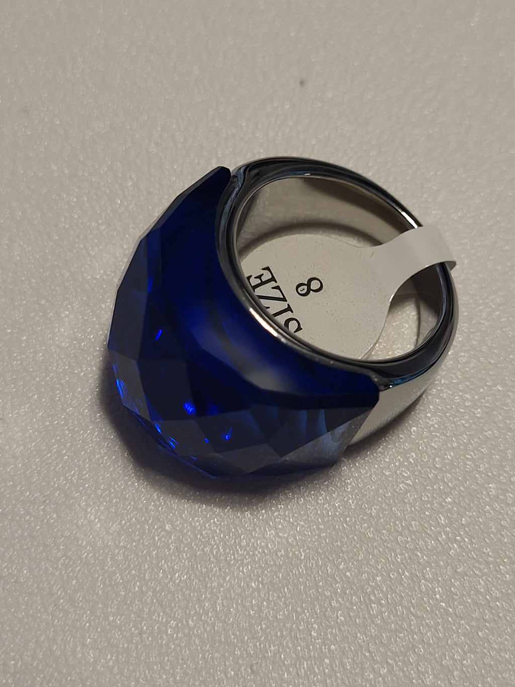 Bague acier inoxydable cristal bleu clair taille 8