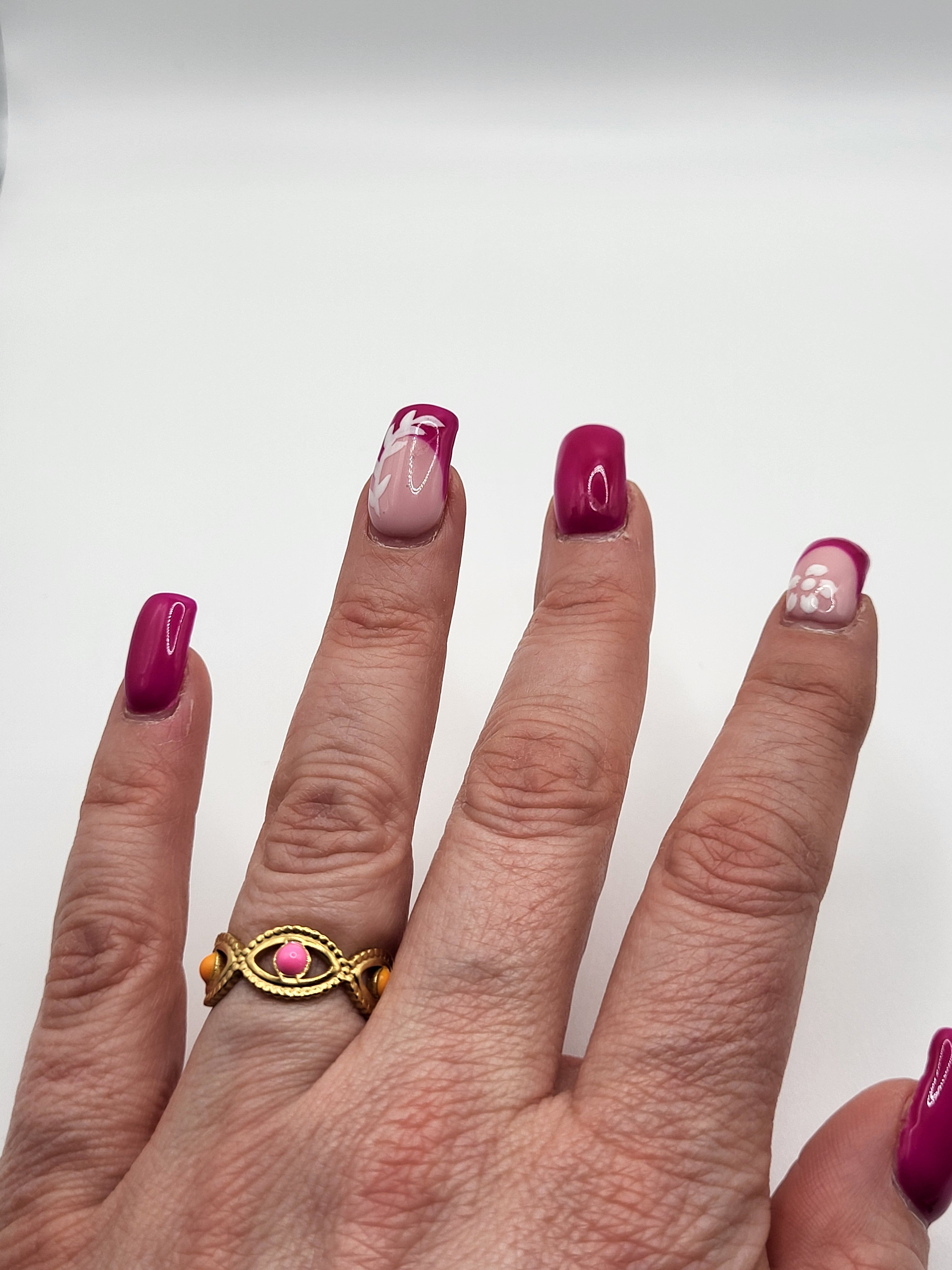 Bague ajustable acier inoxydable ovale et point rose