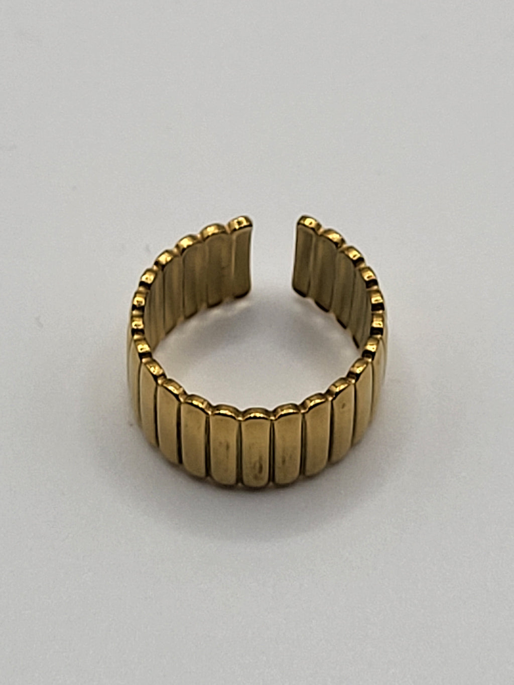 Bague acier inoxydable à larges rayures ouverte dorée