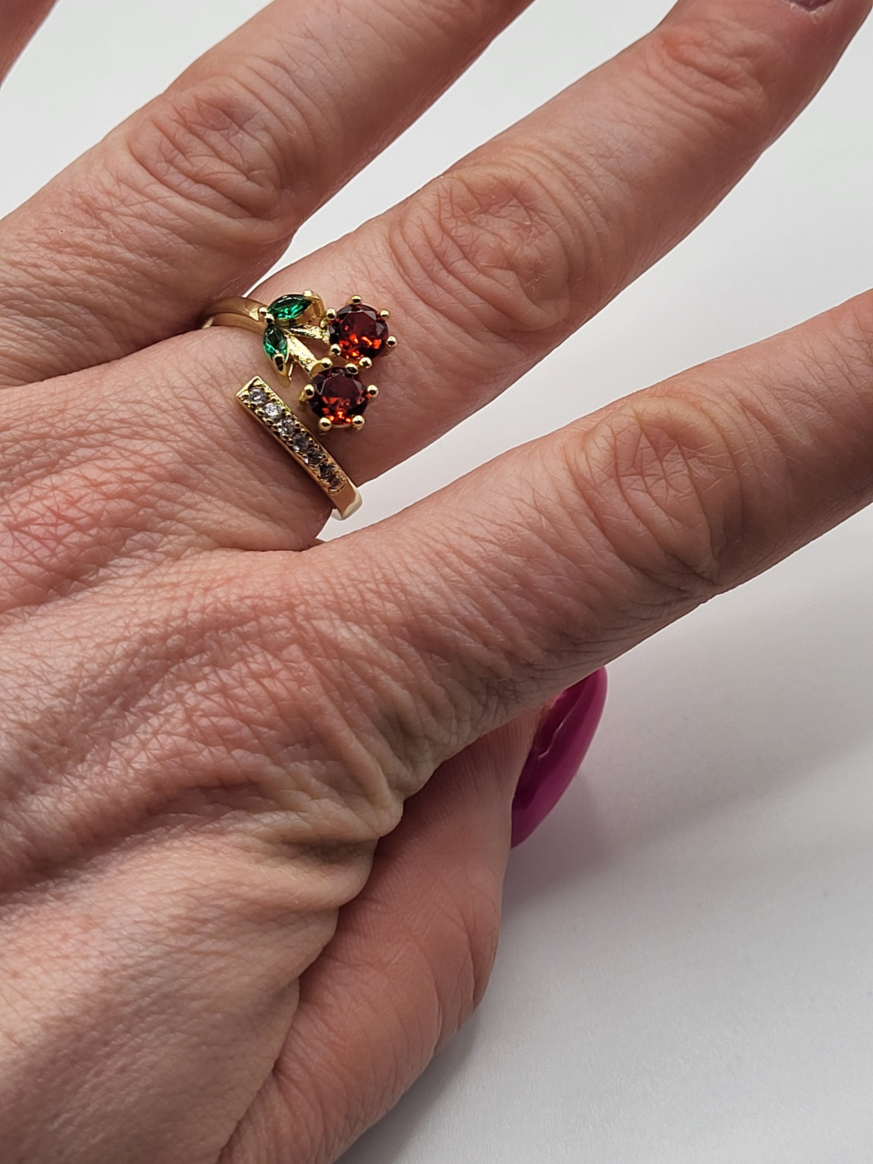Bague ouverte acier inoxydable doré en forme de cerise