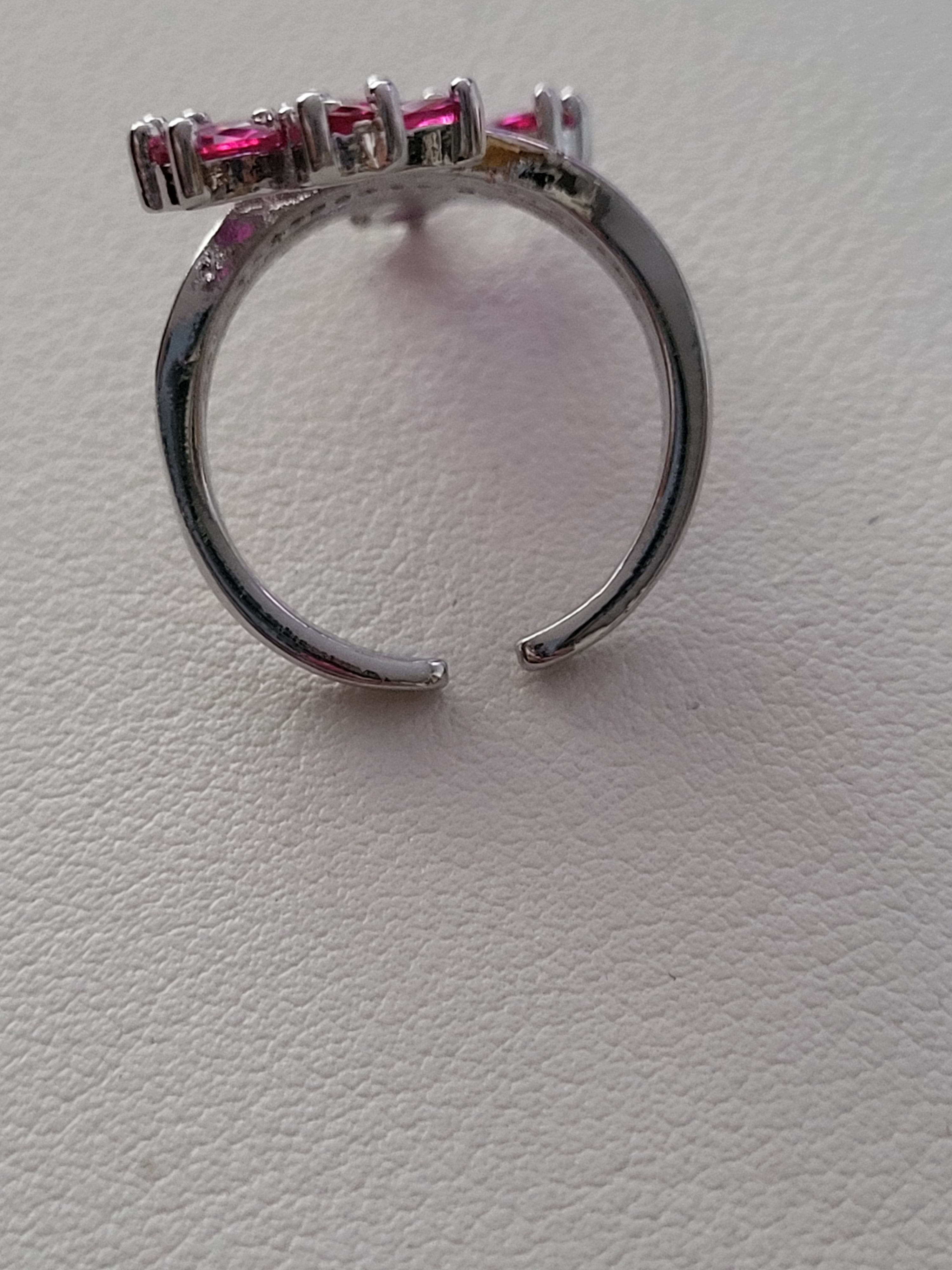 Bague ajustable acier inoxydable argenté avec fleurs zircon rose