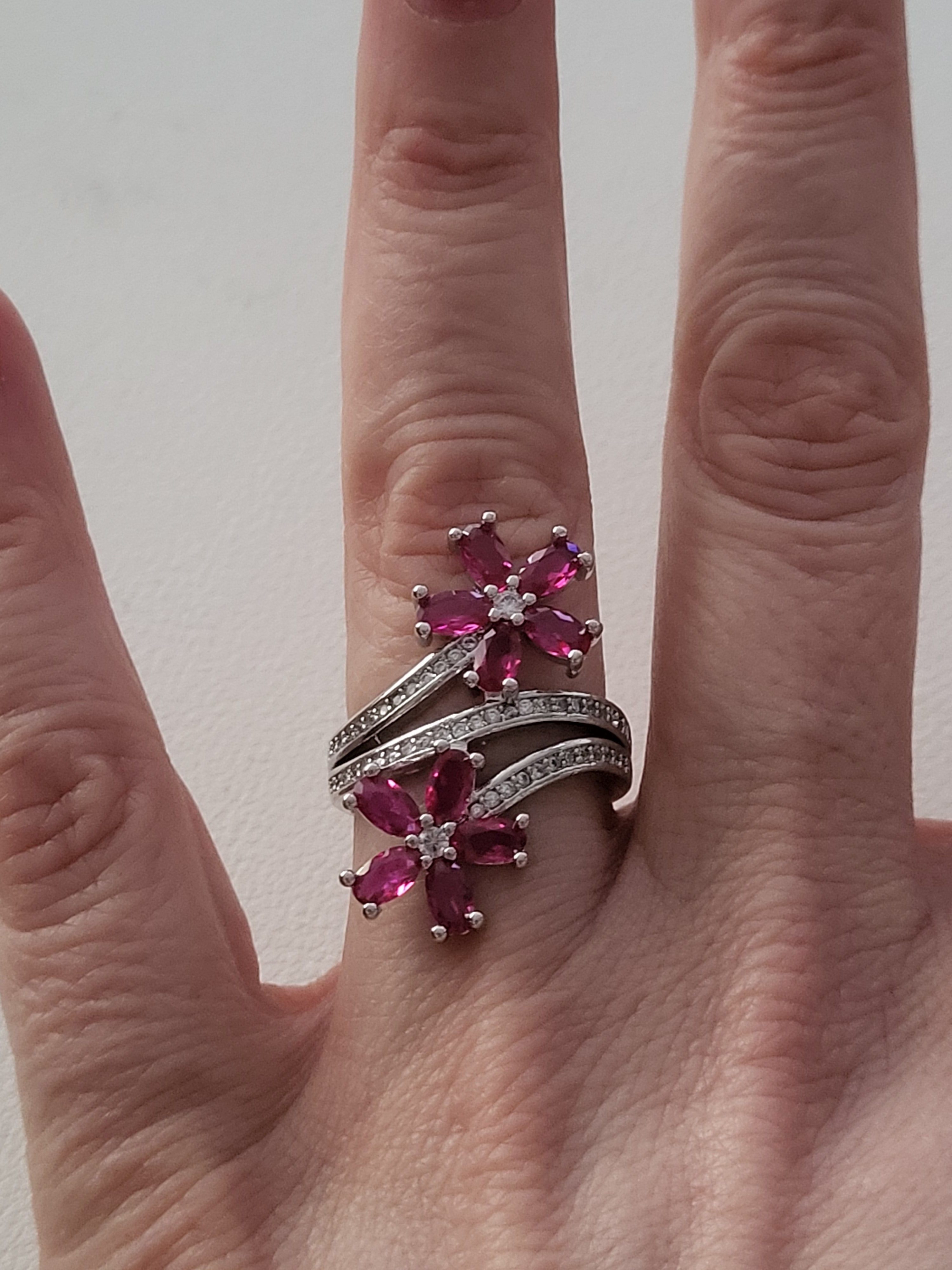 Bague ajustable acier inoxydable argenté avec fleurs zircon rose
