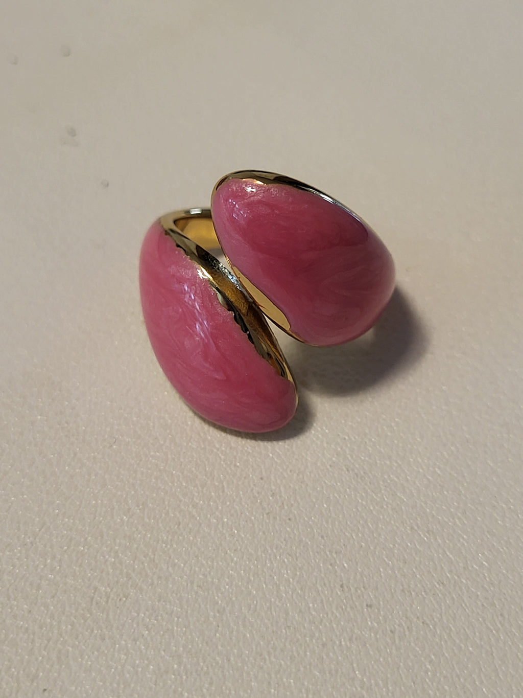 Bague torsadée acier inoxydable doré géométrique rose taille 55 - 17,5 mm