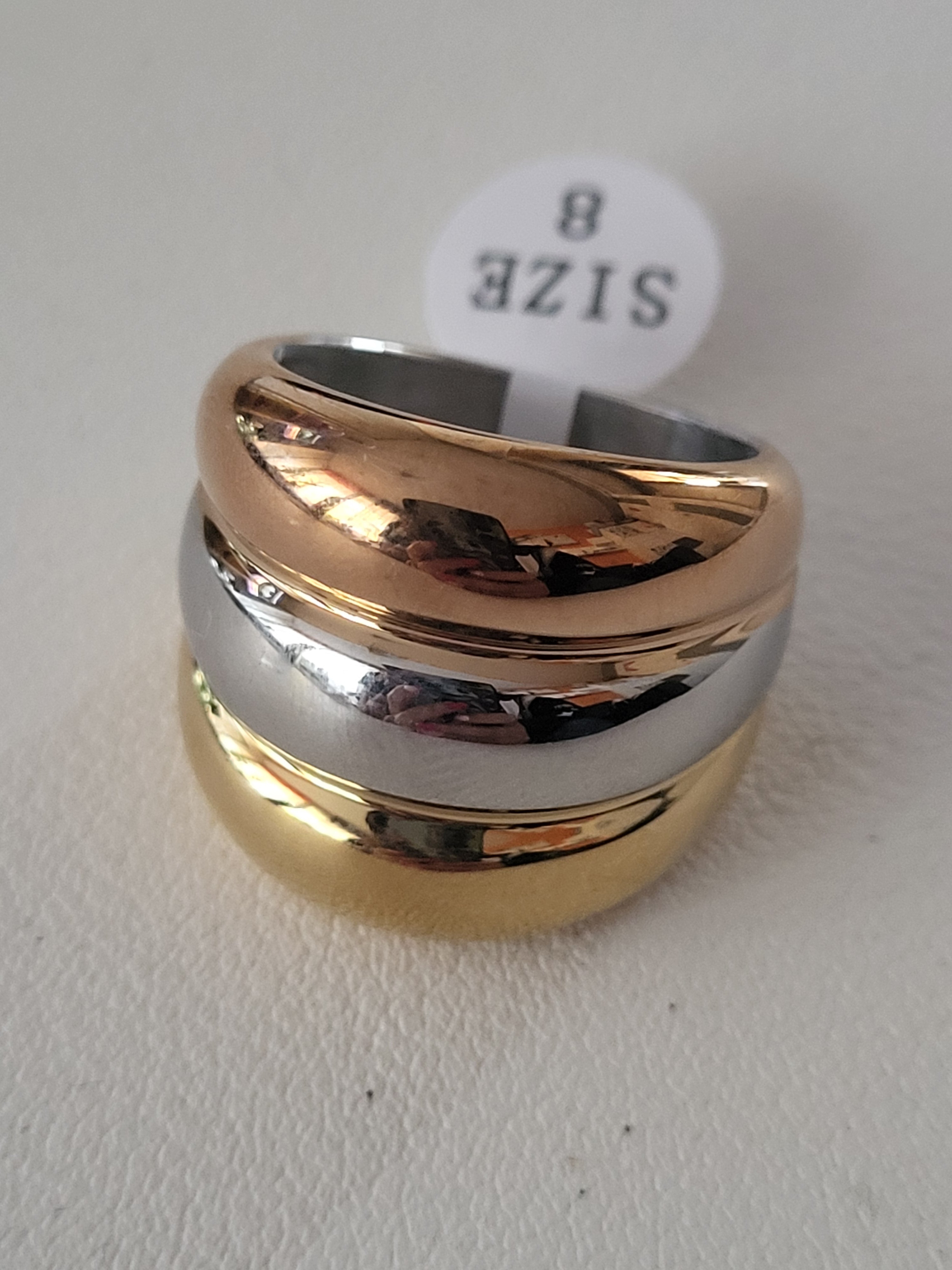 Bague acier inoxydable argenté et doré design irrégulier taille 8