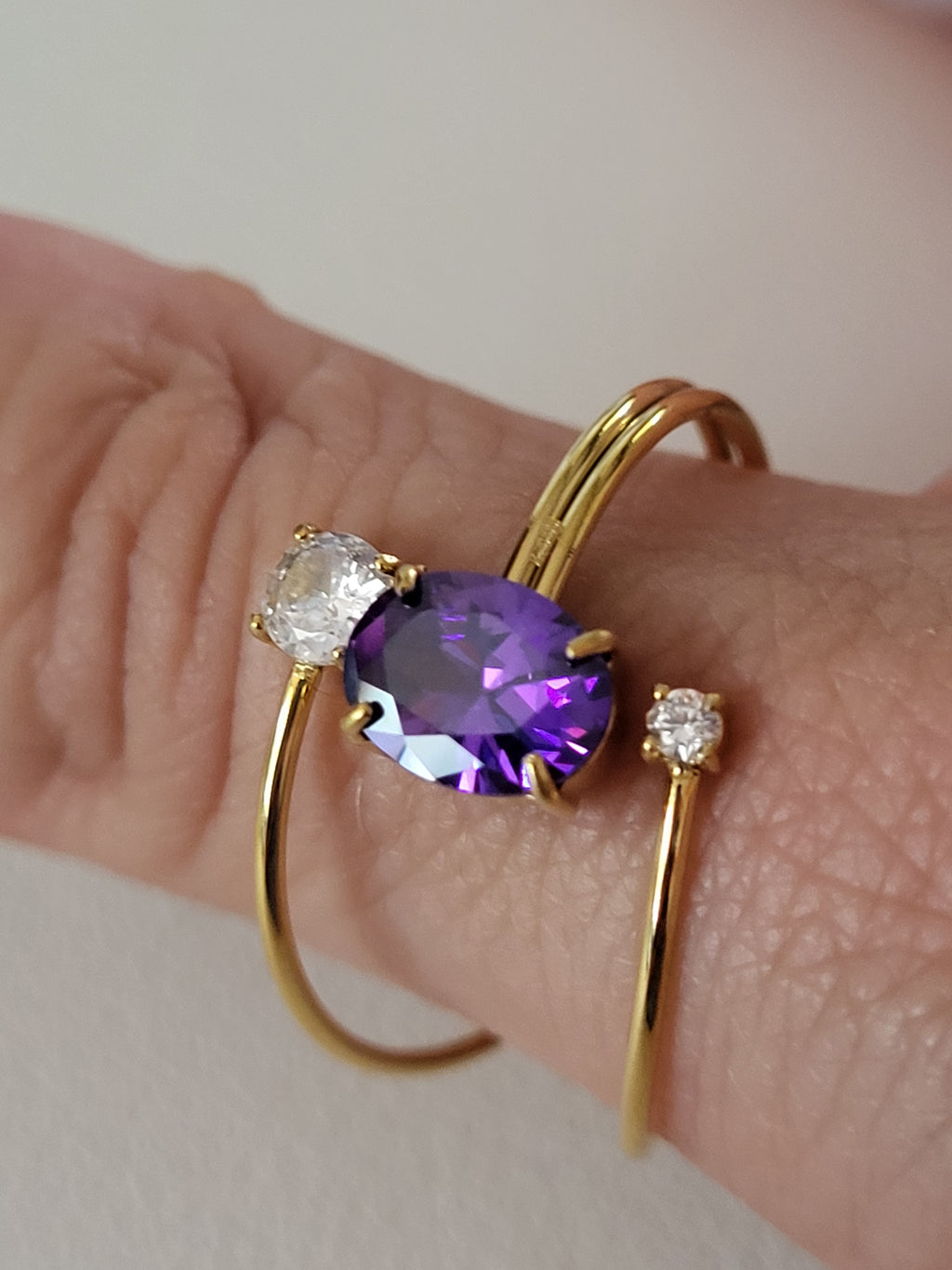 Bague ajustable acier inoxydable zircon violet asymétrique