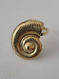 Bague dorée ajustable escargot de mer
