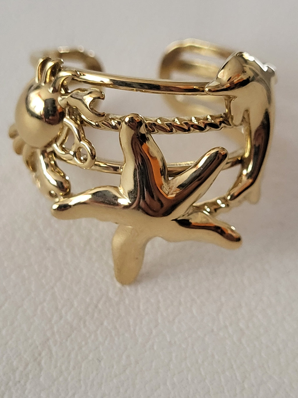 Bague ouverte étoile de mer et animaux marins doré