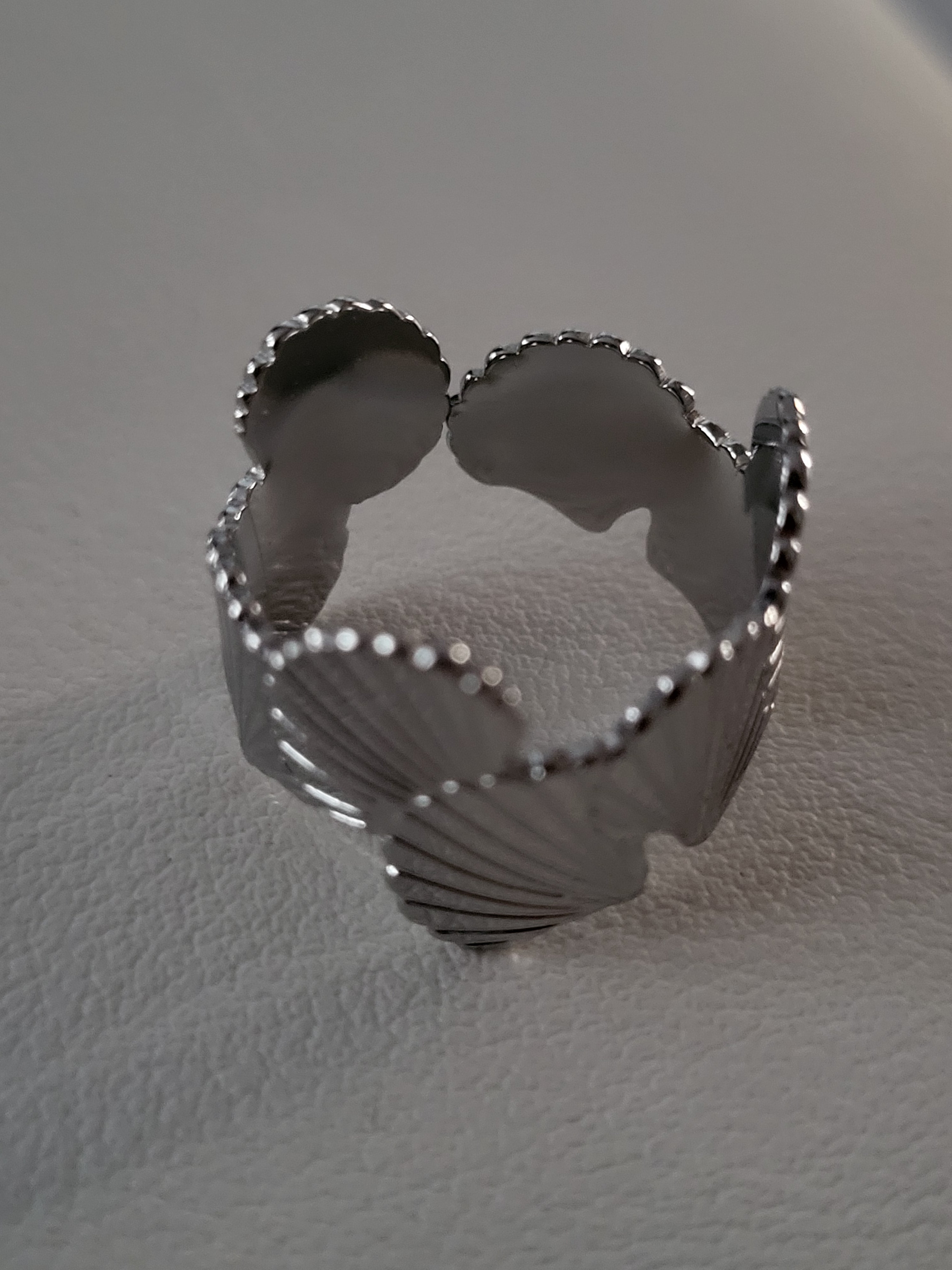Bague ouverte feuilles Ginkgo entrelacées argenté