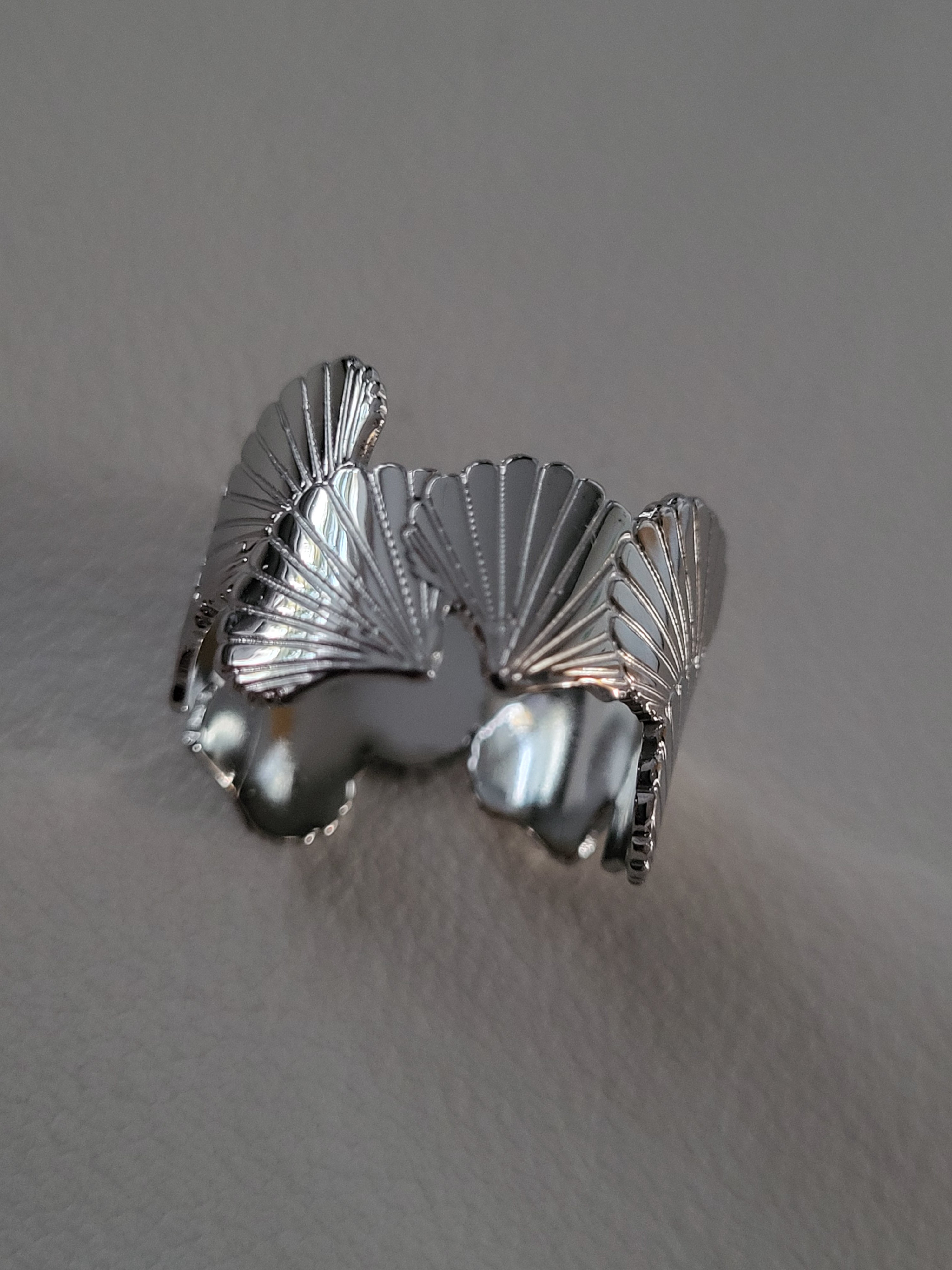 Bague ouverte feuilles Ginkgo entrelacées argenté