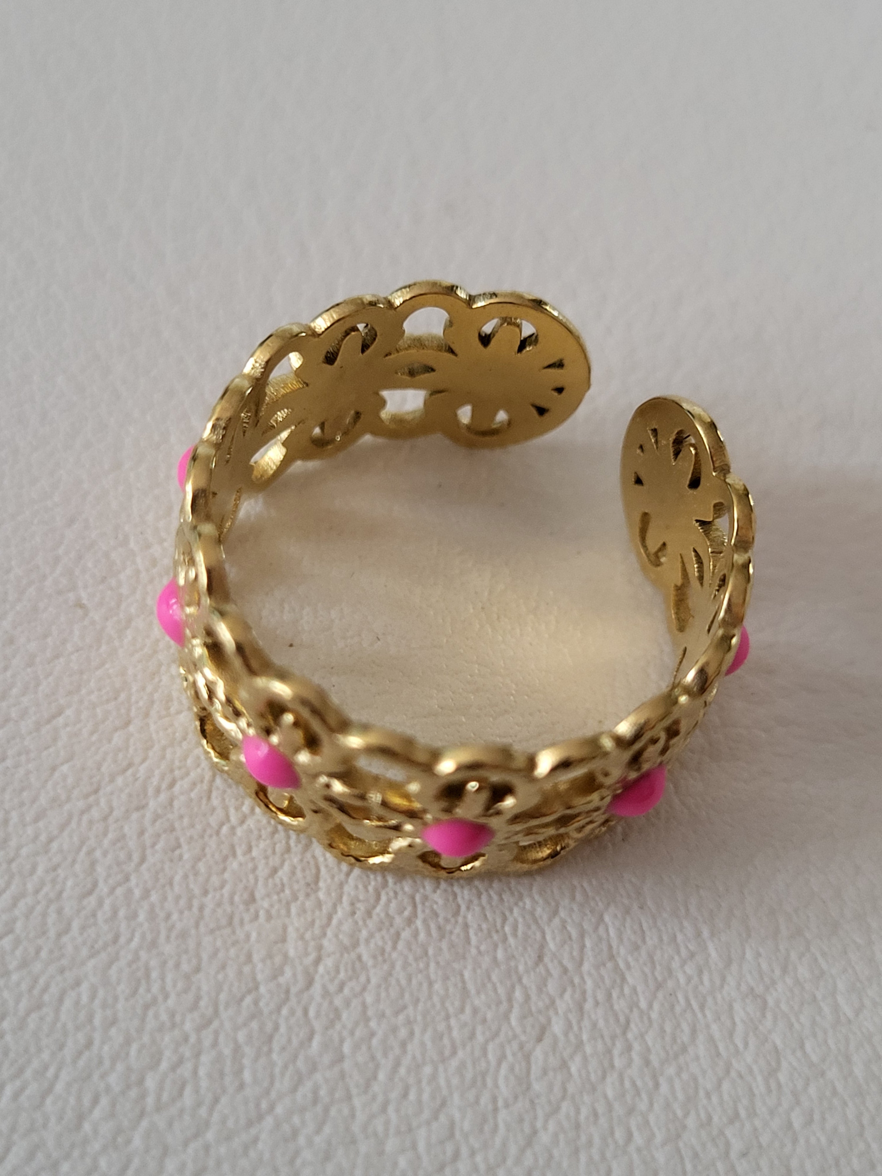 Bague ouverte acier inoxydable doré motif fleurs doré et roses