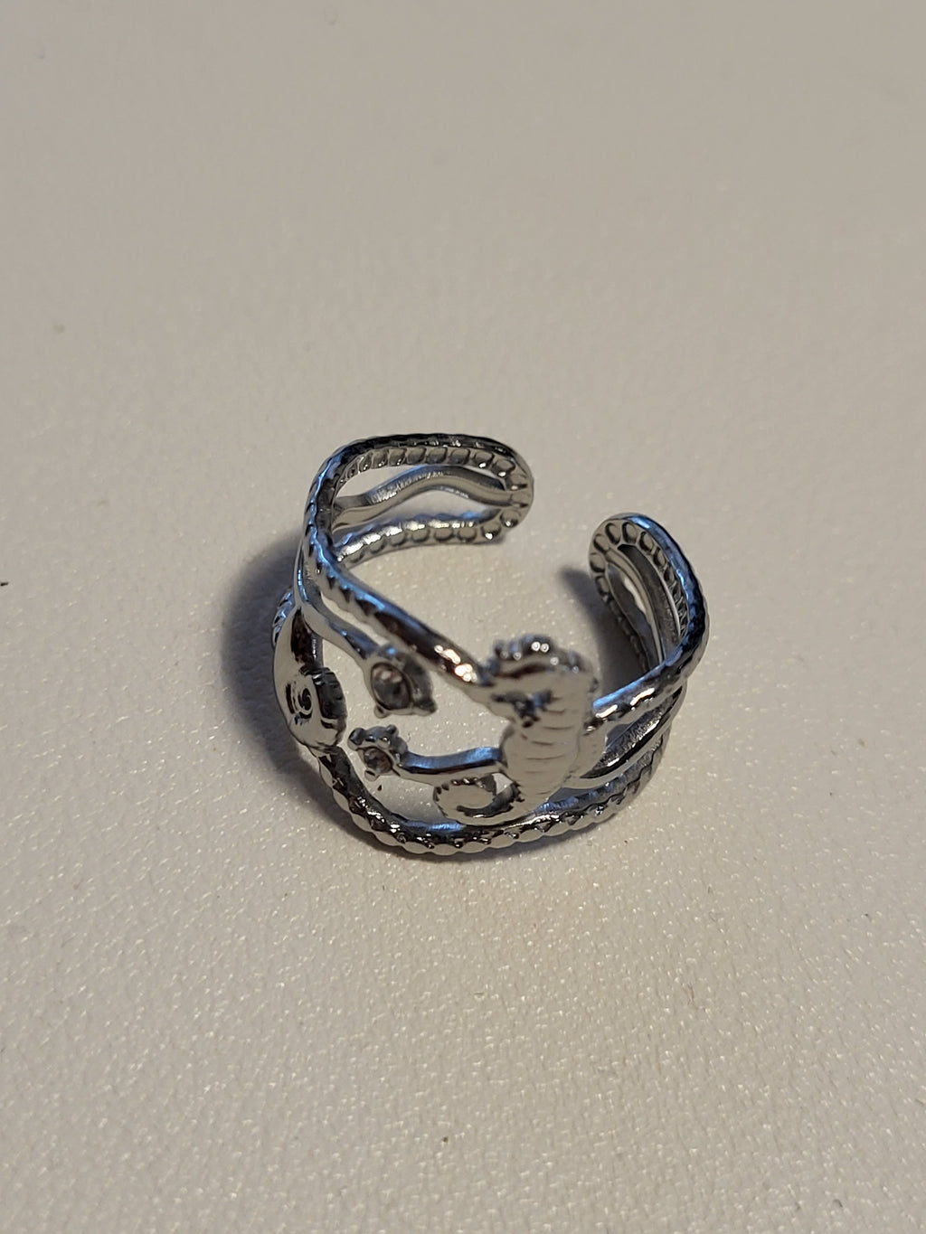 Bague ajustable hippocampe et étoiles marines argenté