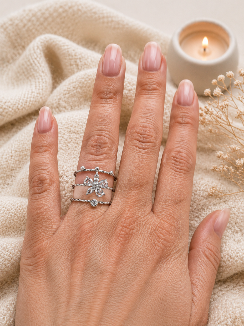 Bague Ajustable Triple Anneau Fleur Strassée en Acier Inoxydable Argenté