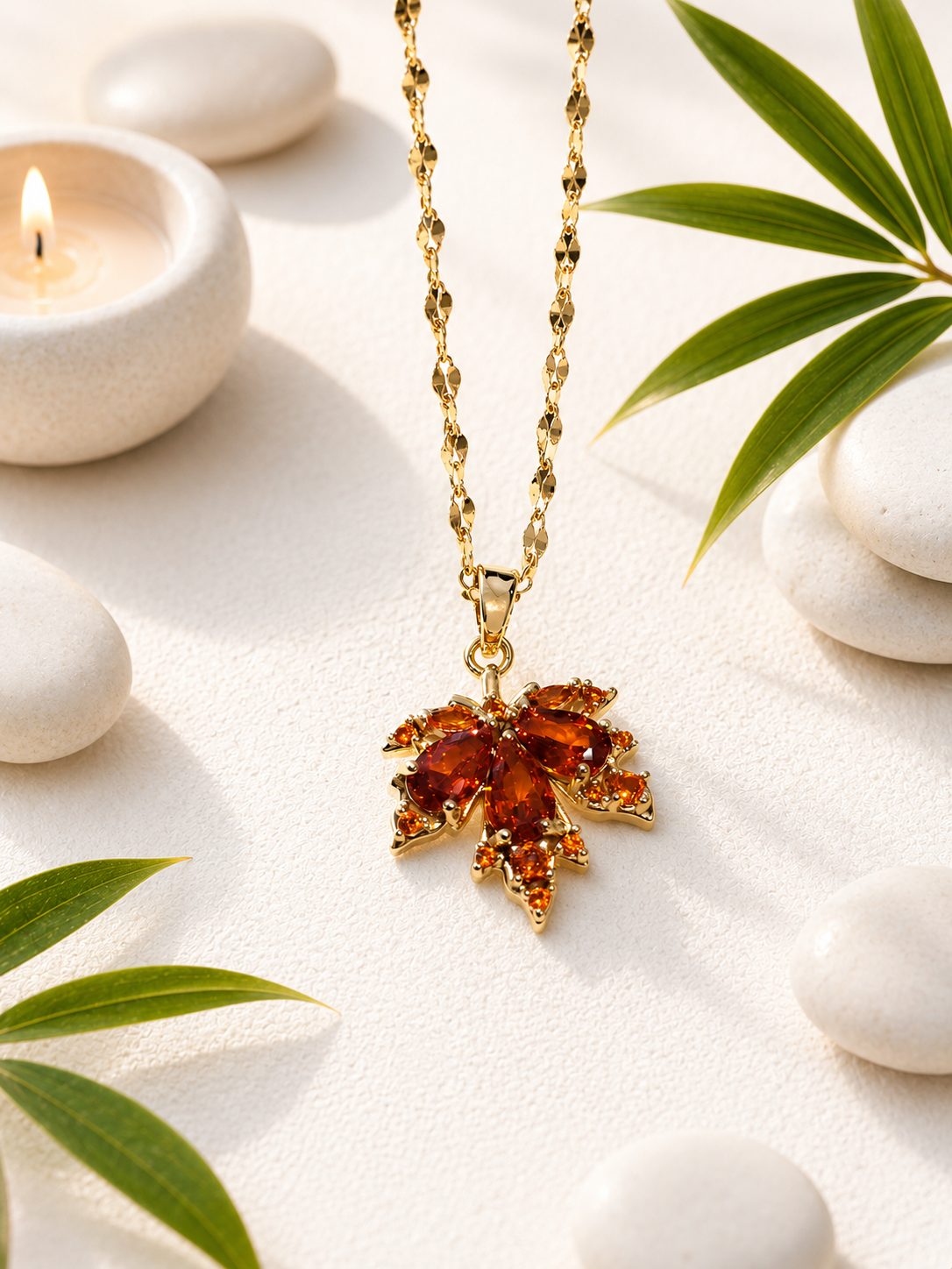Collier Feuille d'Érable Rouge en Acier Inoxydable – Pendentif Élégant & Résistant