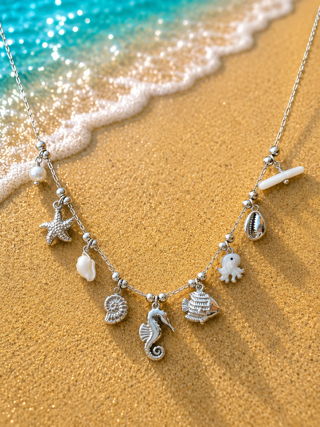 Collana con pendenti marini con polpo perlato argentato