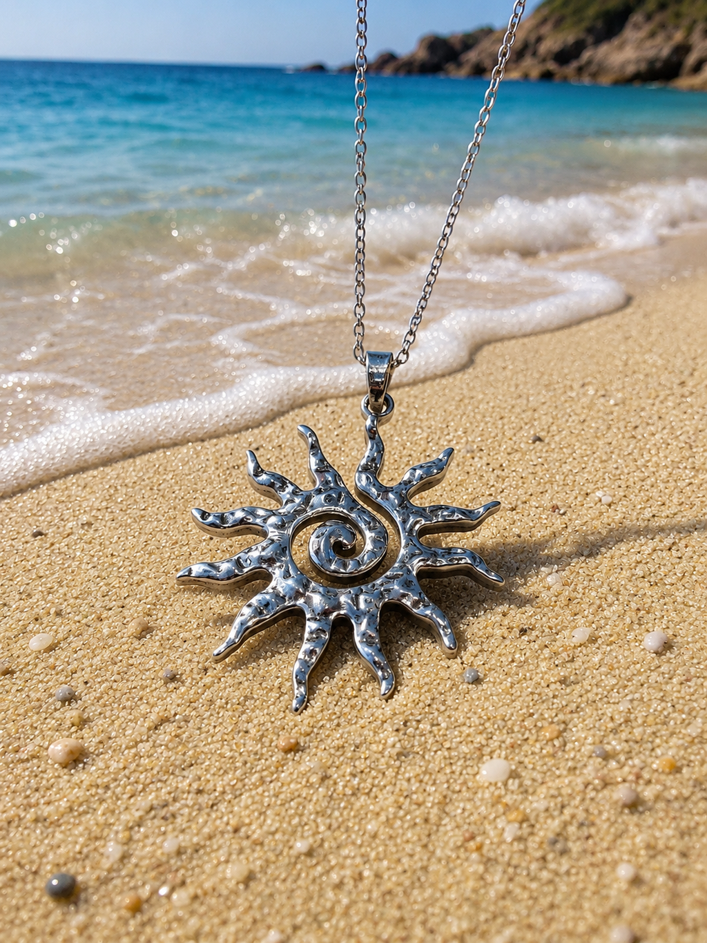 Collier Long Soleil en Acier Inoxydable Argenté – Pendentif Bohème – 45 + 5 cm