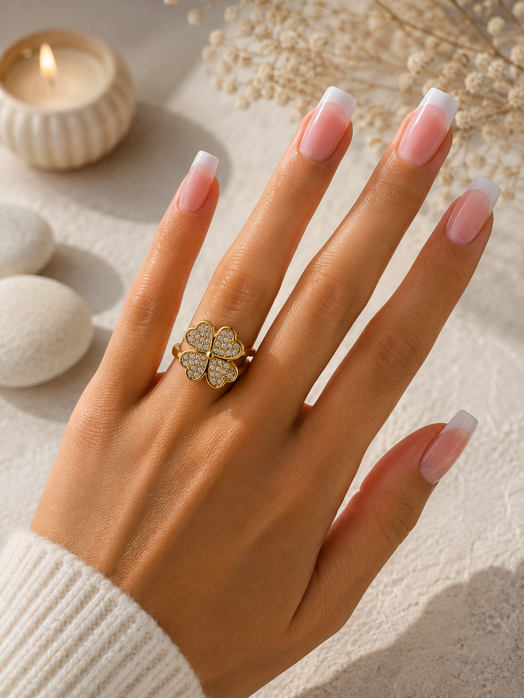 Bague acier inoxydable dorée ouverte trèfle rotatif zircon anti-stress - le trèfle tourne