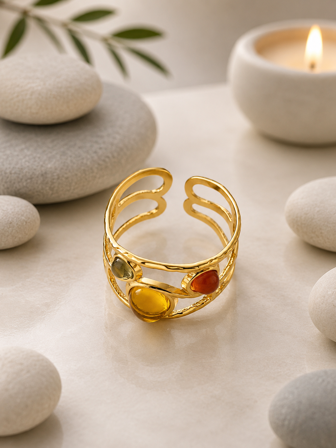 Bague Ajustable Géométrique Dorée en Acier Inoxydable – Pierres Multicolores