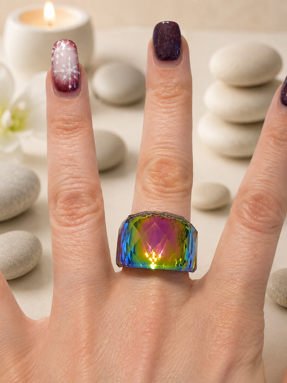 Anello in acciaio inossidabile dorato con cristallo arcobaleno taglia 8