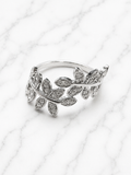 Anello aperto due foglie lunghe con strass argentati