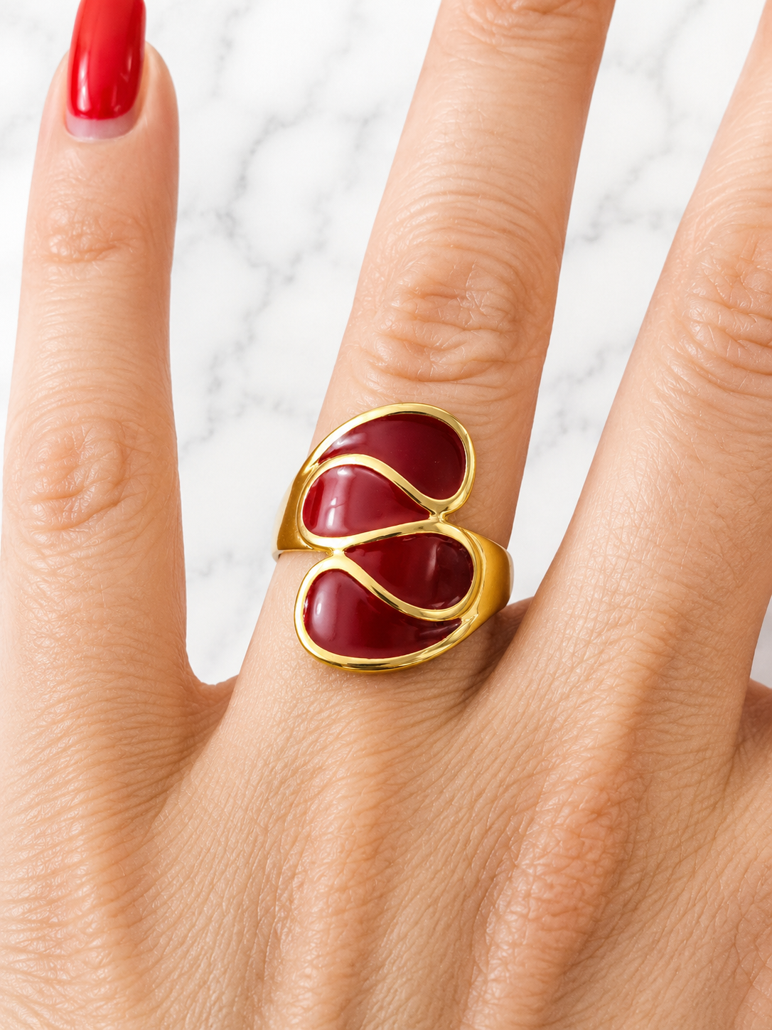 Anello aperto asimmetrico geometrico acciaio inossidabile dorato rosso