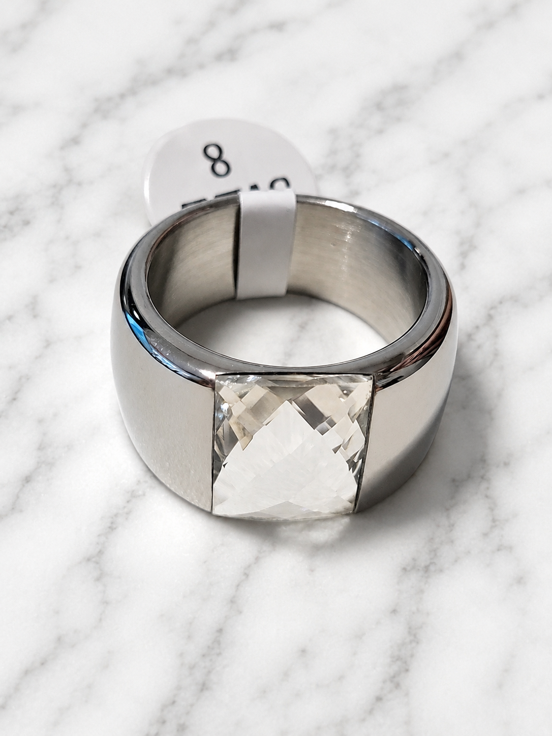 Anello in acciaio inossidabile argentato con pietra bianca taglia 8