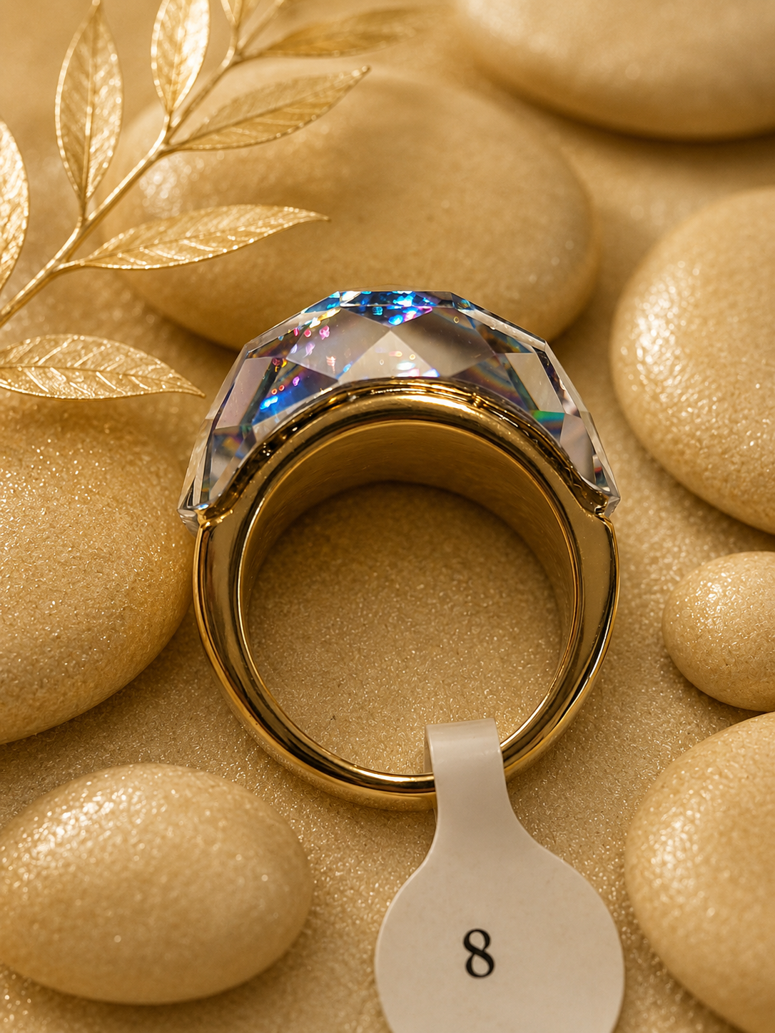 Anello in acciaio inossidabile dorato con cristallo arcobaleno taglia 8