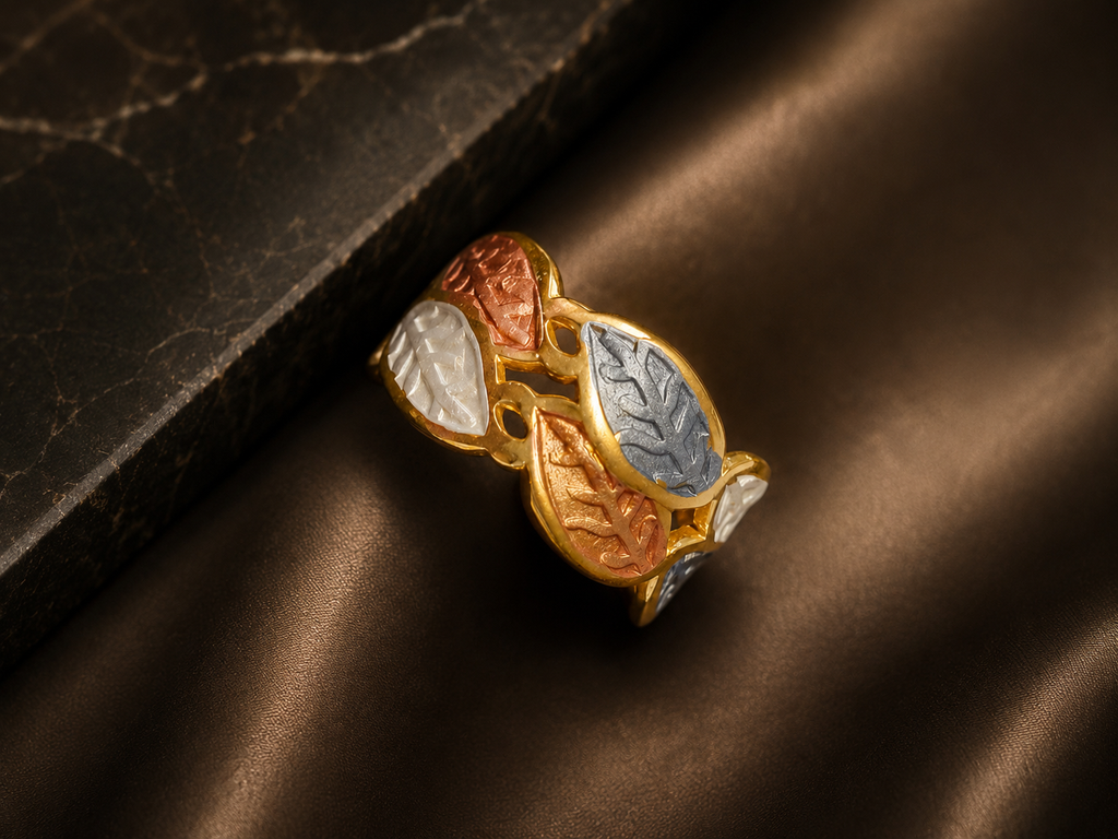 Bague acier inoxydable doré en forme de feuille grise