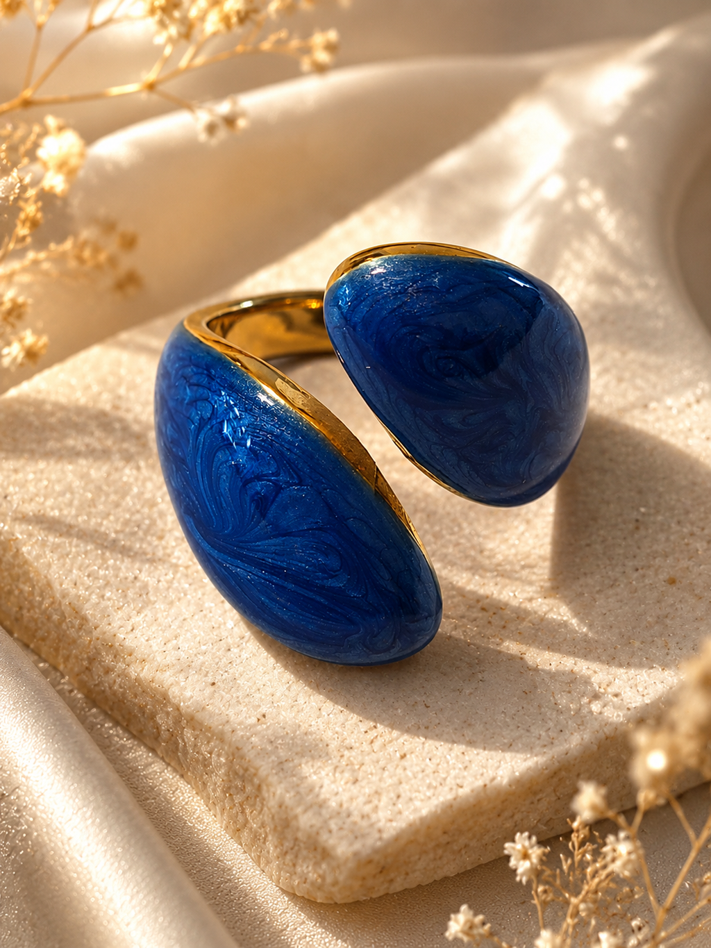 Anello intrecciato in acciaio inossidabile dorato geometrico blu scuro taglia 57 - 18,1 mm