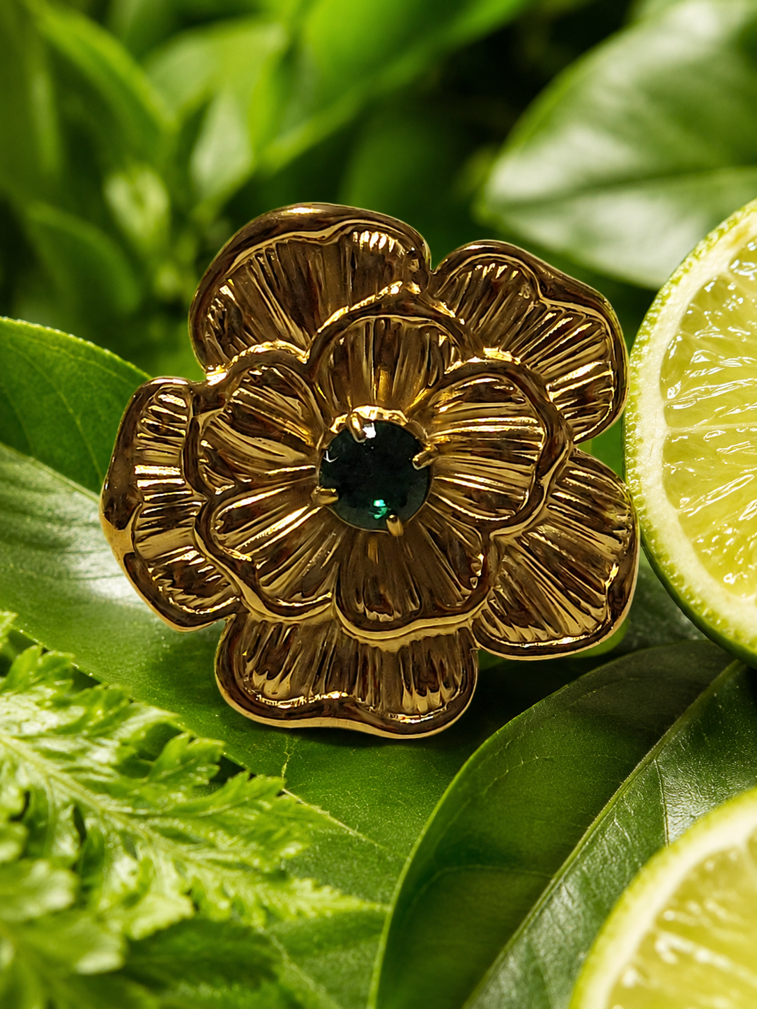 Bague acier inoxydable doré cœur zircon vert et doré