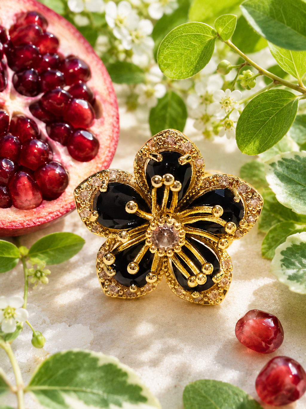 Bague acier inoxydable doré fleur zircon noir