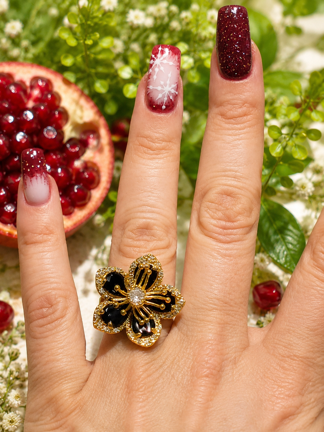 Bague acier inoxydable doré fleur zircon noir