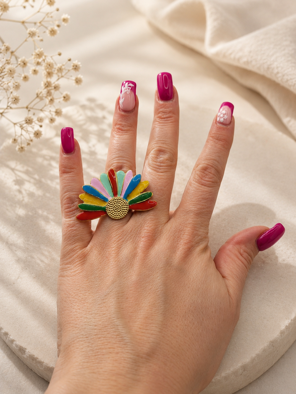 Bague en acier inoxydable avec design éventail
