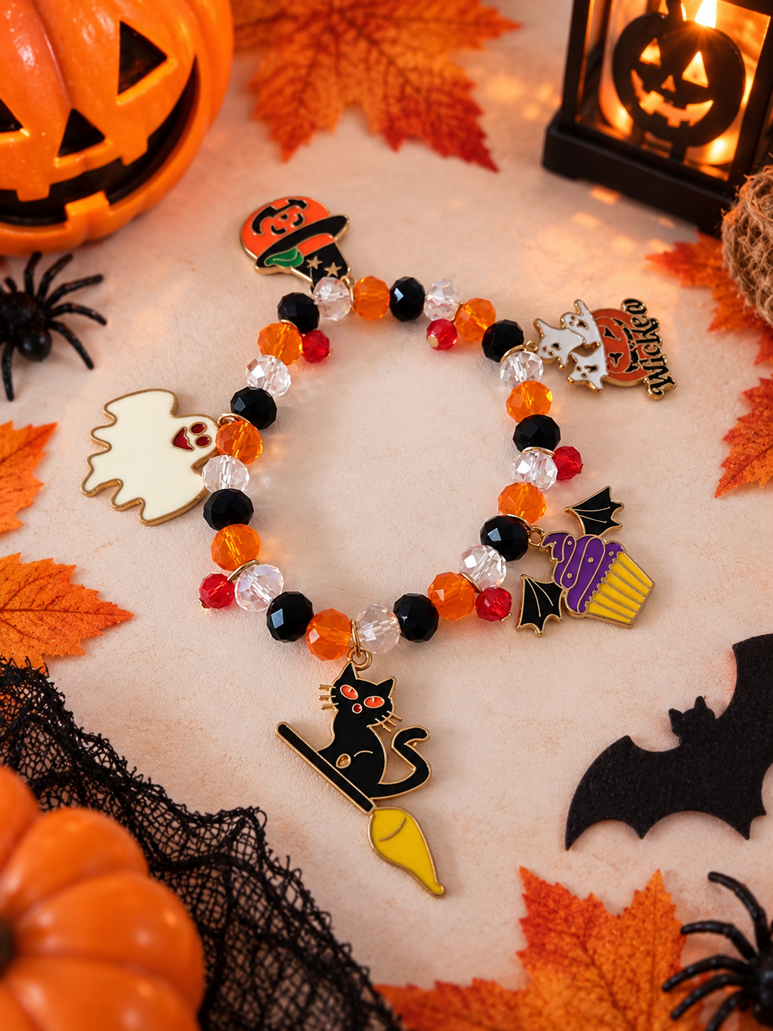 Bracelet Halloween Femme – Perles Colorées & Breloques Fantômes, Citrouille et Chat