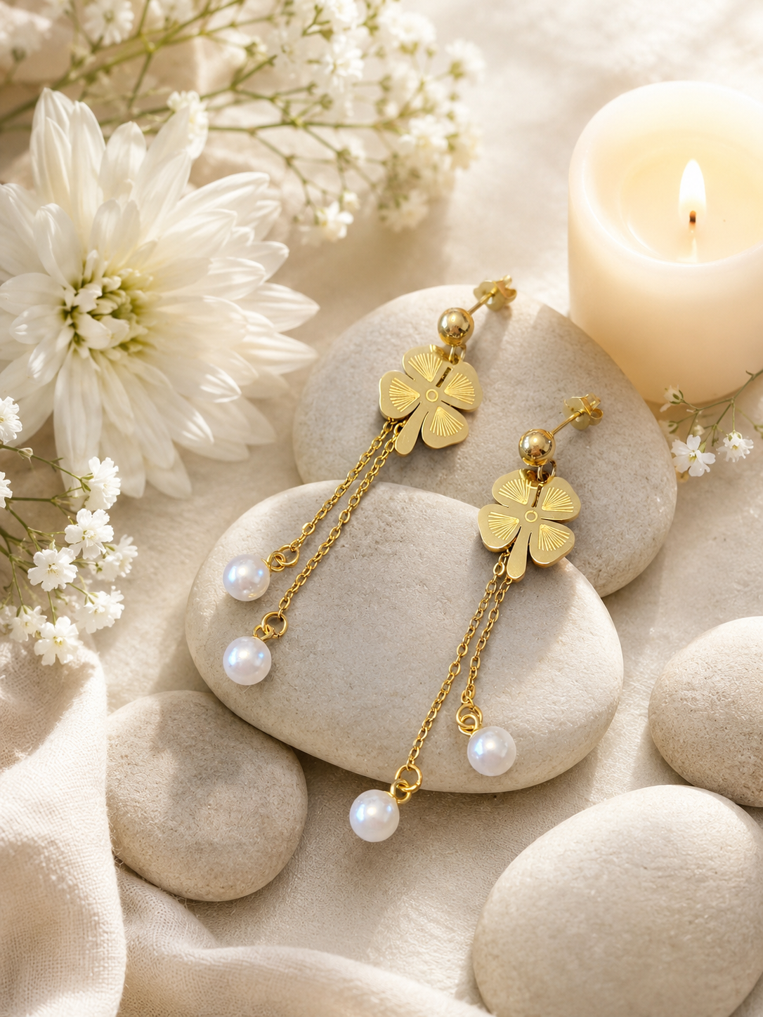 Boucles d'oreilles acier inoxydable trèfle à 4 feuilles et perles