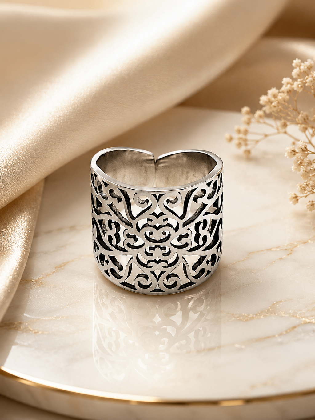 Bague acier inoxydable ajustable motif floral ajouré argenté